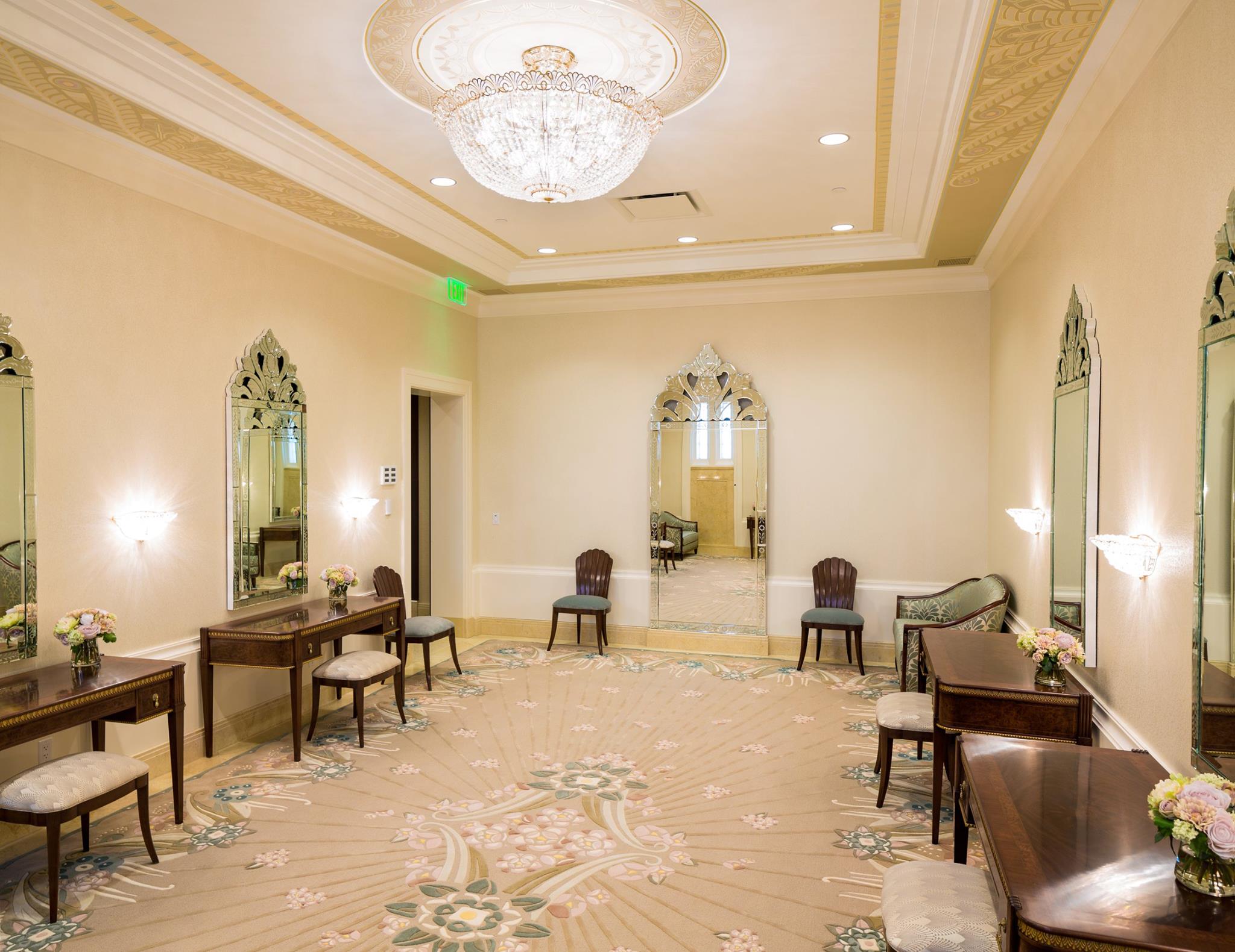 Ogden Temple bride's room